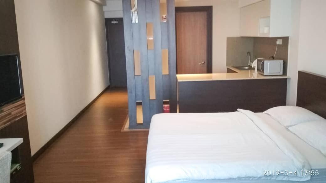 Berkat Studio Hotel Kota Bharu Exterior photo