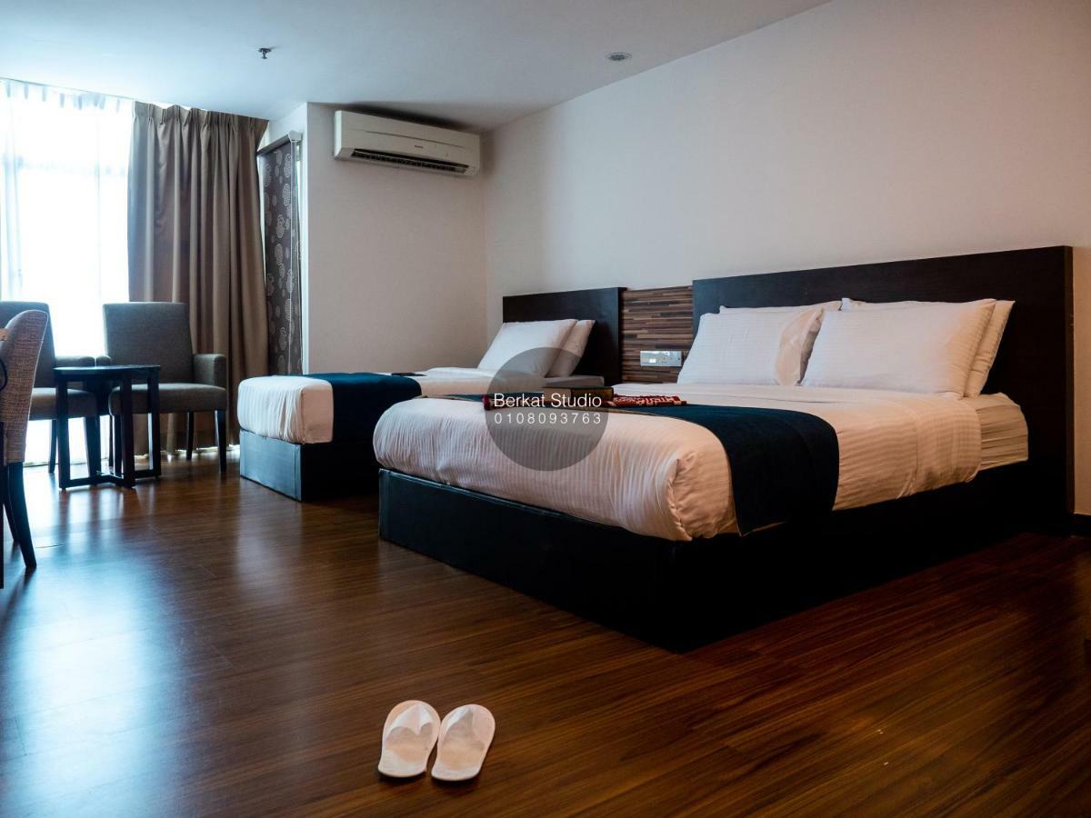 Berkat Studio Hotel Kota Bharu Exterior photo